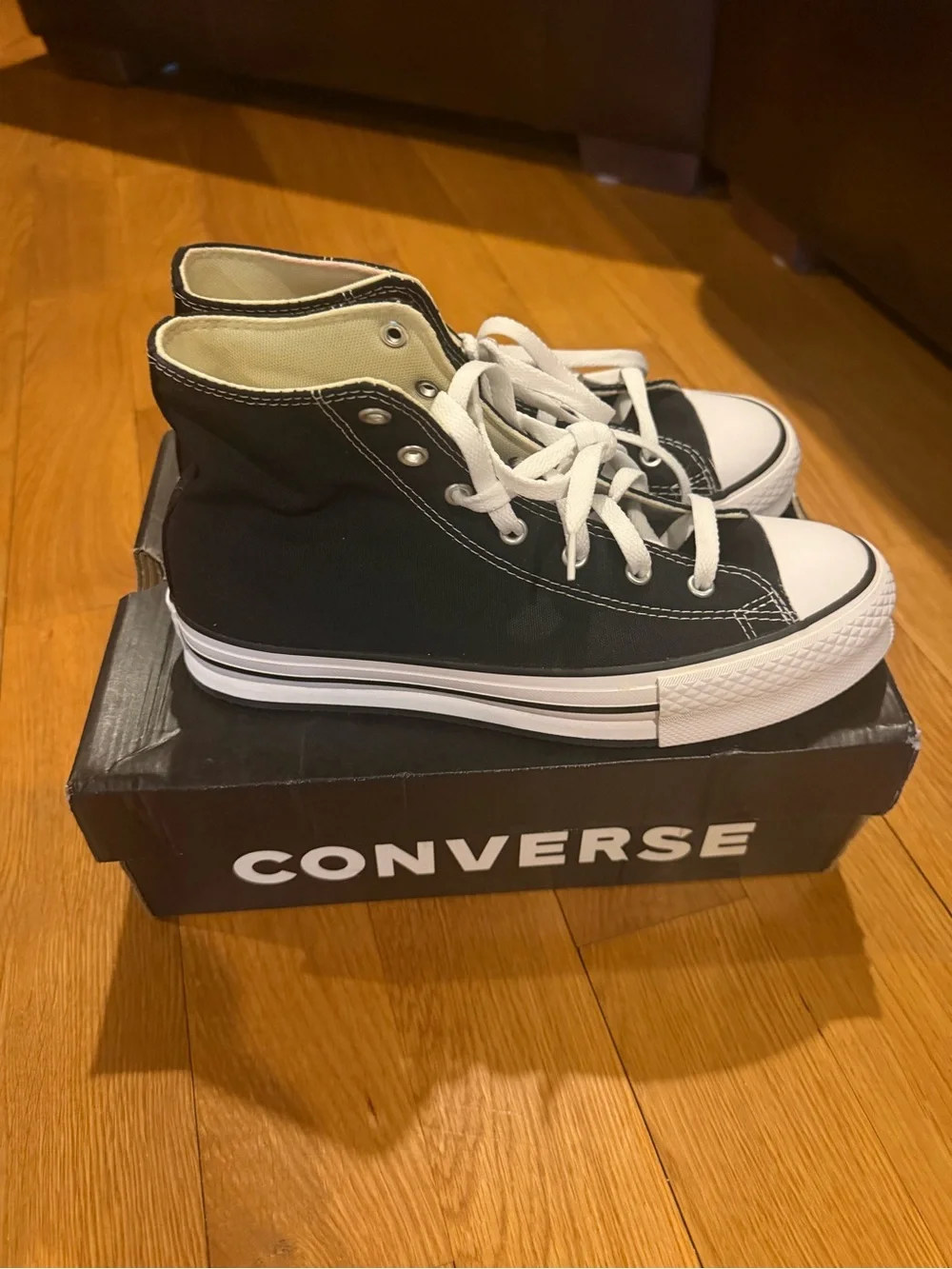 Converse new tags
